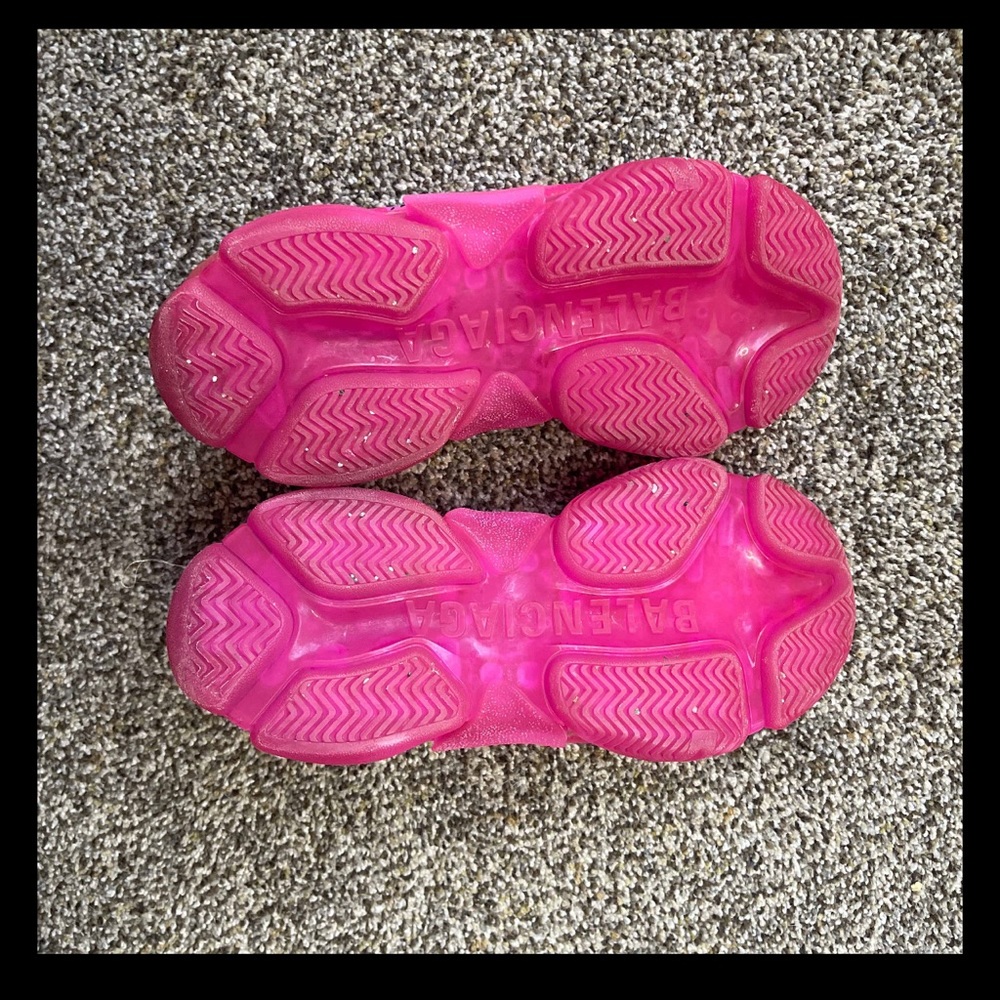 Balenciaga Triple S Chunky-Sole Fuchsia Pink Sneakers Size 38 - Picture 6 of 9